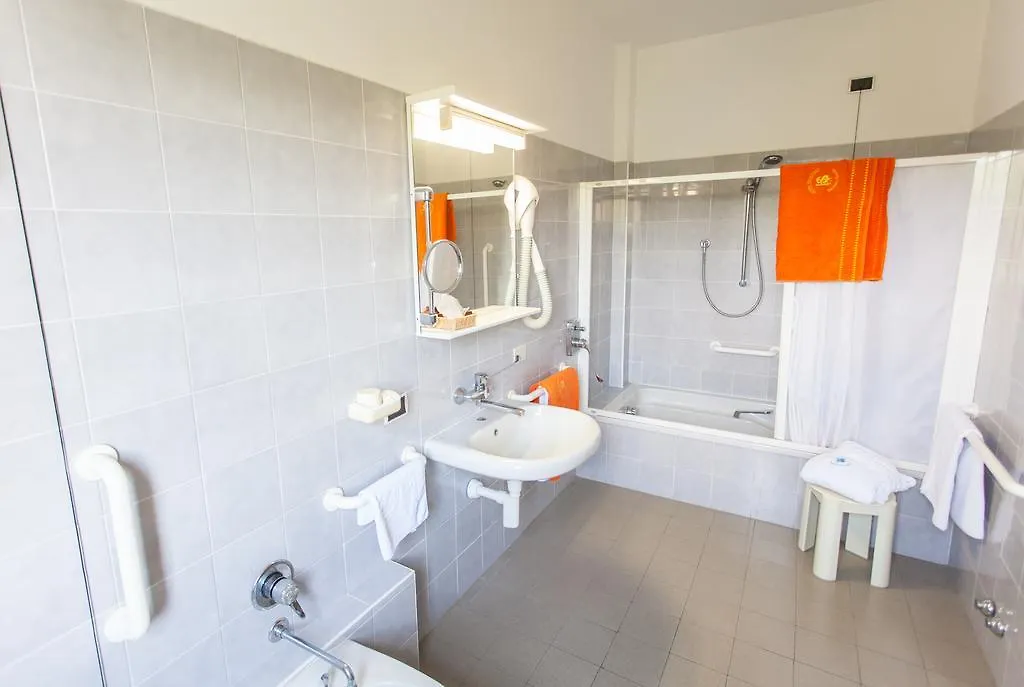 Hotel Sporting Tabiano Terme 3*,